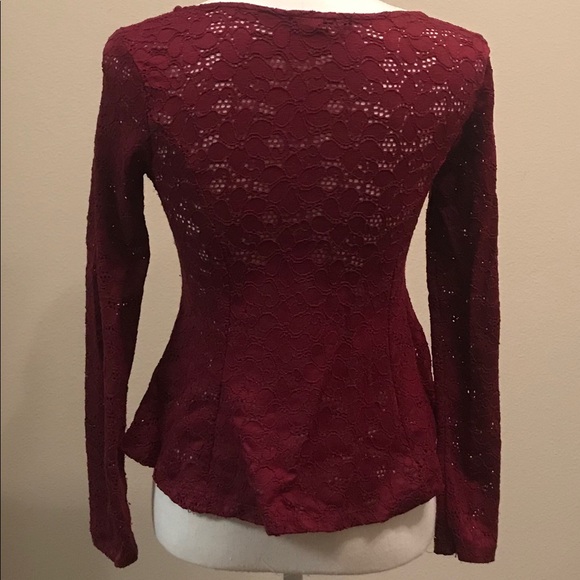 Ambiance Lace Blouse - Picture 5 of 5